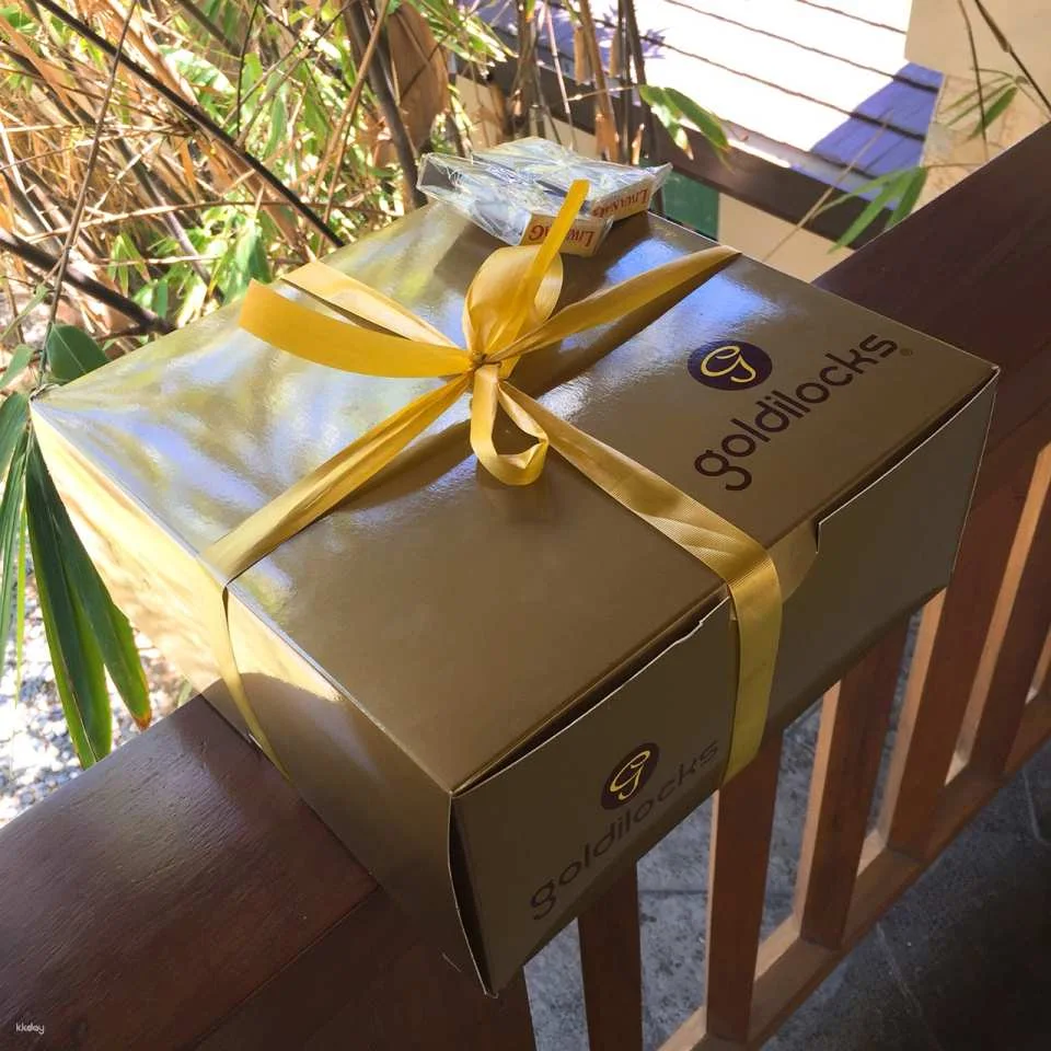 Cebu Flower Delivery Gift Service (Anniversary Bouquet/Cake/Wine)