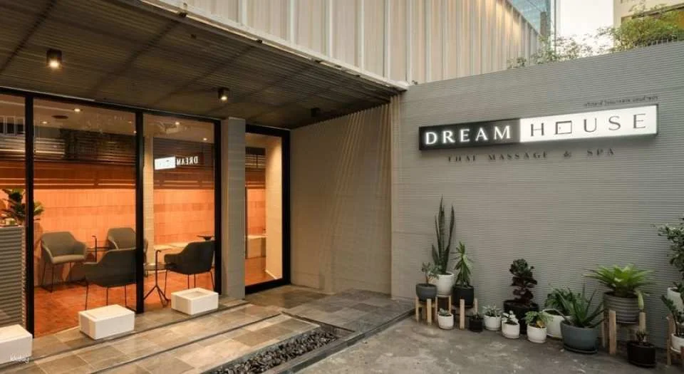 Dream House Thai Massage & Spa at Langsuan | Thailand