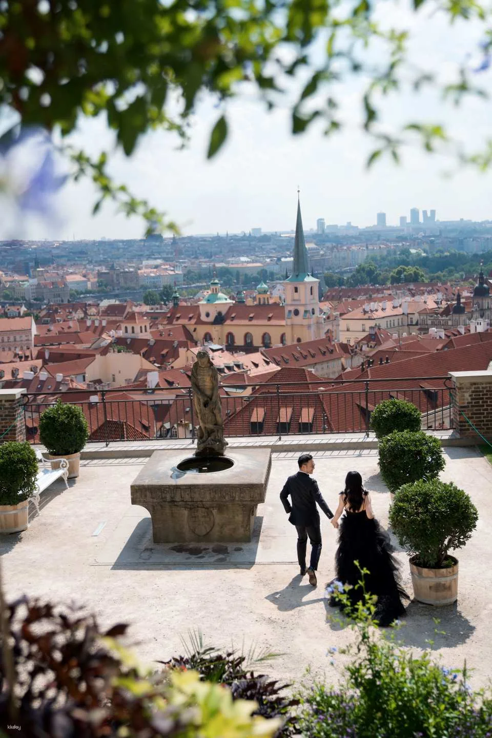 Prague, Czech Republic | Travel Photography / Group Shoots / Candid Shots / Casual Sessions
