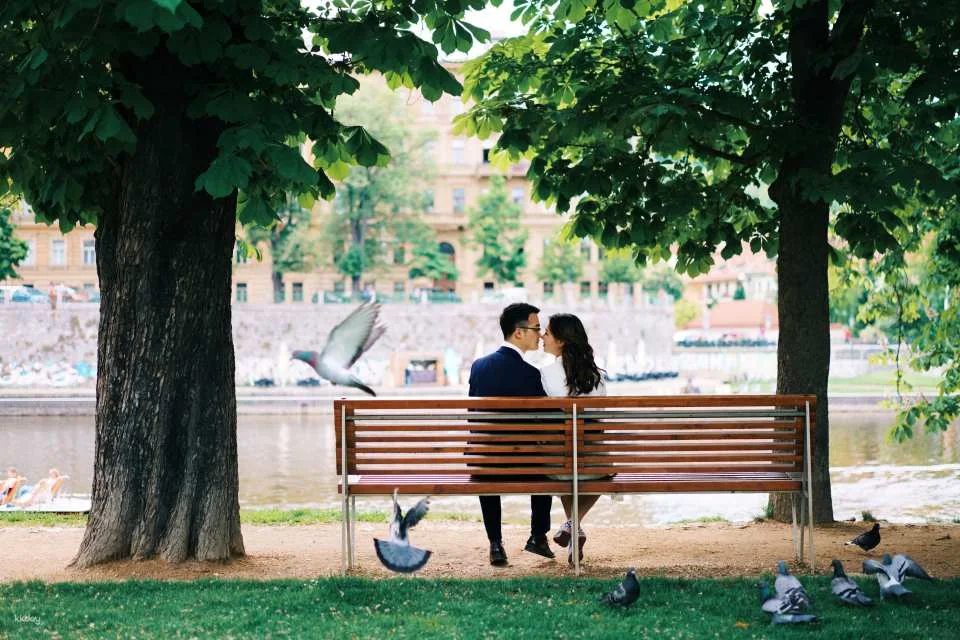 Prague, Czech Republic | Travel Photography / Group Shoots / Candid Shots / Casual Sessions