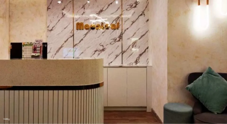 Moonleaf Massage at Ekkamai in Bangkok | Thailand
