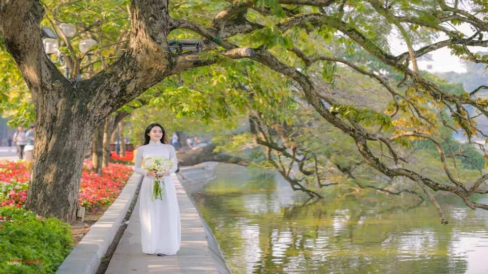 Ao Dai Photography Tour in Hanoi | Vietnam
