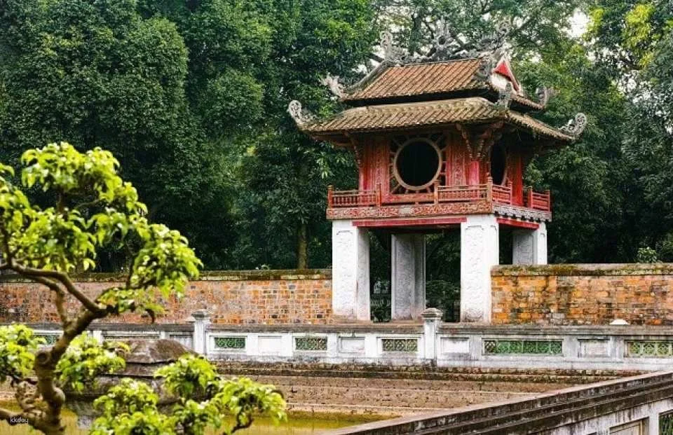 Ao Dai Photography Tour in Hanoi | Vietnam