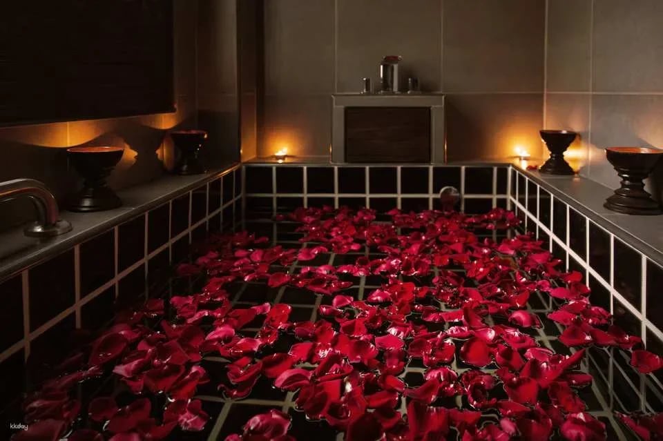Fah Lanna Spa Chiang Mai | Night Bazaar Branch
