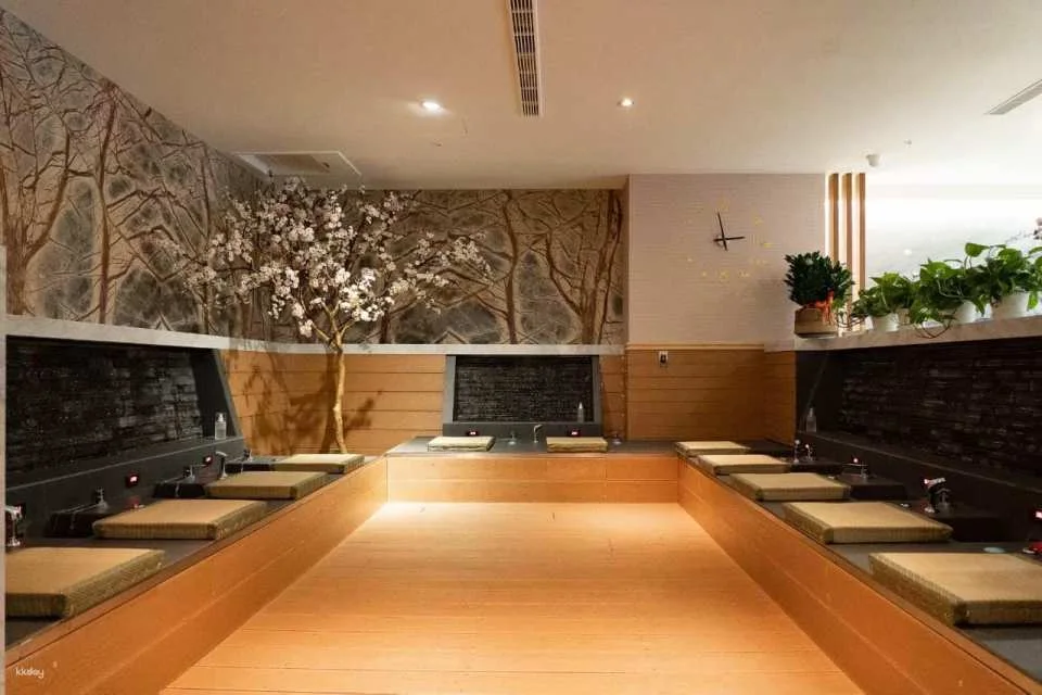 [Up to 27% Off] Sheng Zhi Dao Health & Wellness Center: Massage Voucher (Near MRT Zhongshan Station) | Taipei, Taiwan