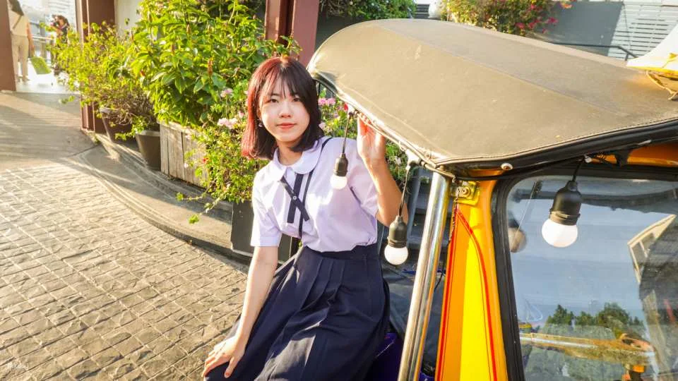 Bangkok City Photo Tour & Thai Student Uniform Cosplay | Thailand