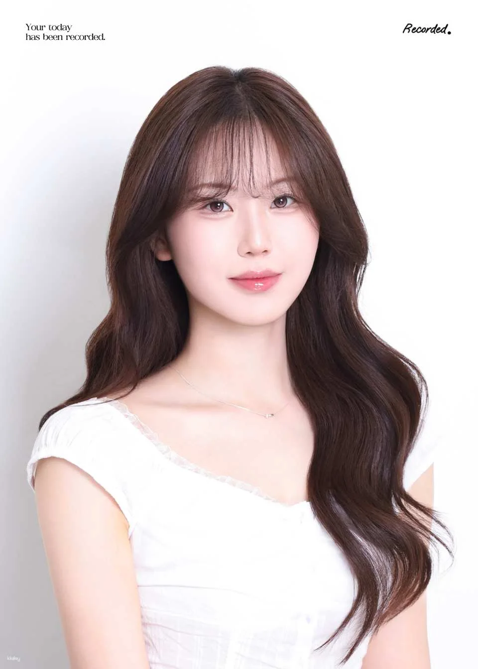 Seoul Photo Studio specializing in ID/profile photos  | Recorded Hongdae Store Shooting Ticket | Korea