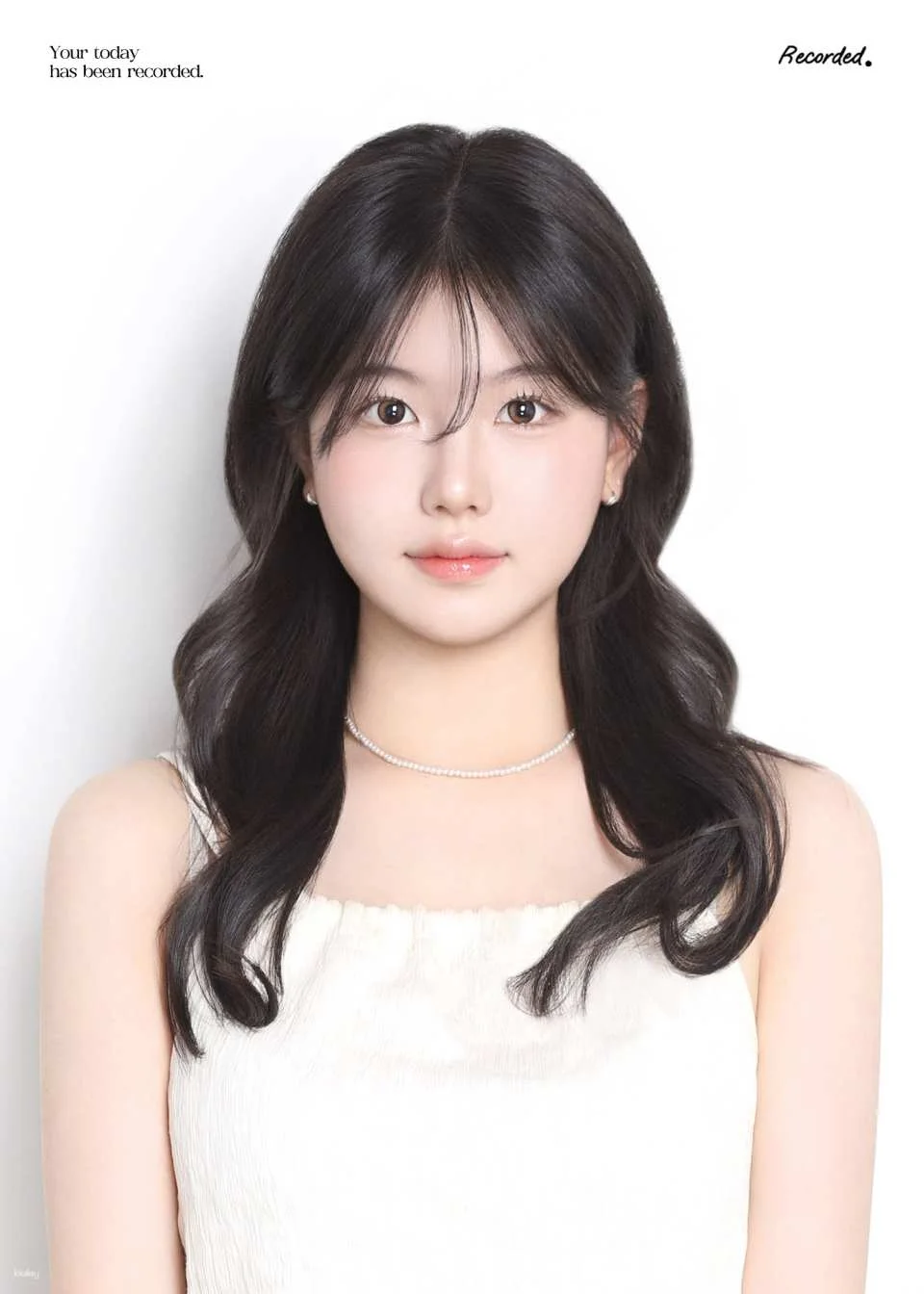Seoul Photo Studio specializing in ID/profile photos  | Recorded Hongdae Store Shooting Ticket | Korea