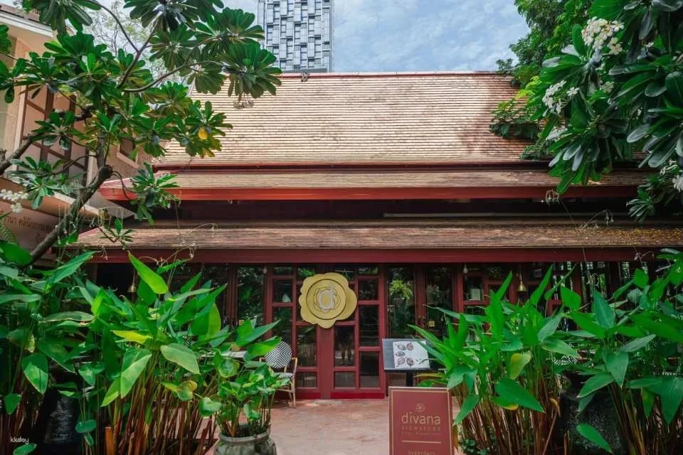 Divana Thai Med: Open-Dated Voucher Massage & Syndrome Remedy Experience | Bangkok