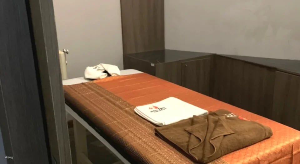 Relax Time Massage & Spa Experience (Central Rama 9 Branch) | Thailand