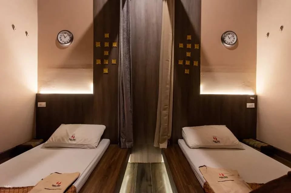 Relax Time Massage & Spa Experience (Central Rama 9 Branch) | Thailand