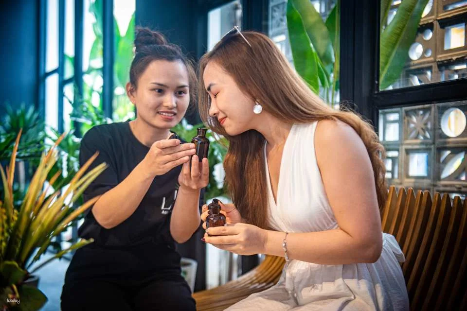 La Luna | Boutique Day Spa Hoi An – Vietnamese Massage, Ashiatsu & Herbal Therapy