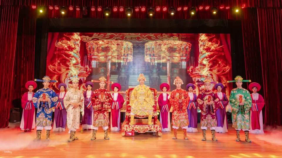 Ao Dai Show Experience in Da Nang | Vietnam