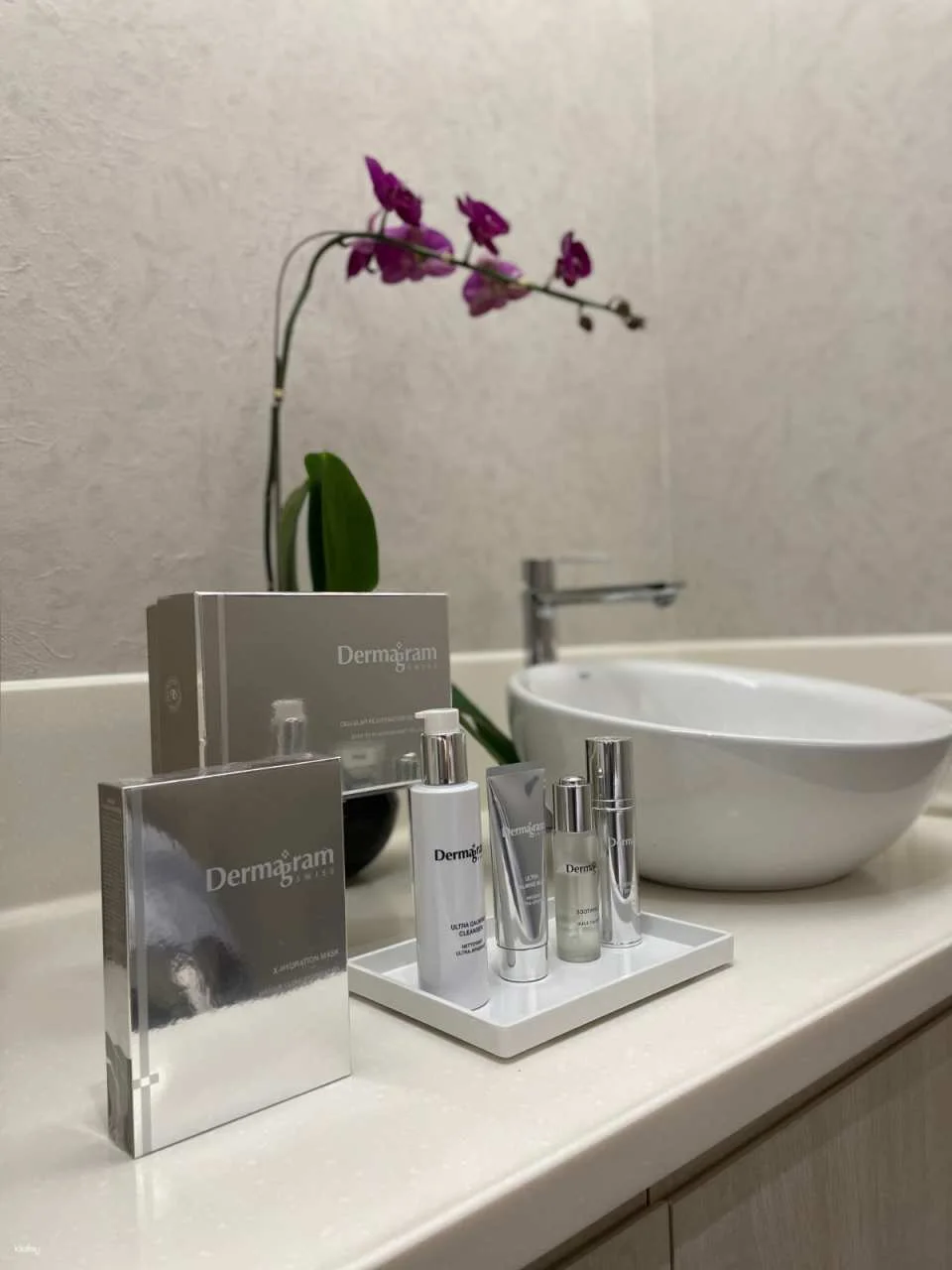 Dermagram INSTITUT: Massage/Facial Treatment Wellness Experience in Causeway Bay Branch or Central Branch | Hong Kong