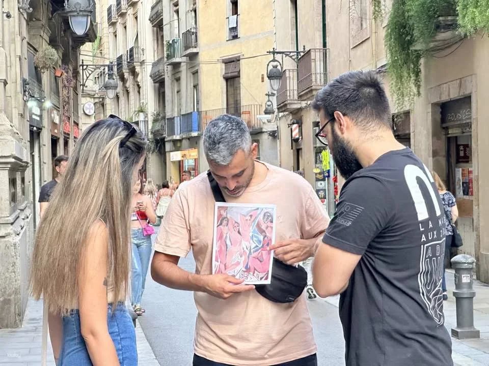 Barcelona & Picasso Museum Tour with Asian Language-Speaking Guide) | Spain