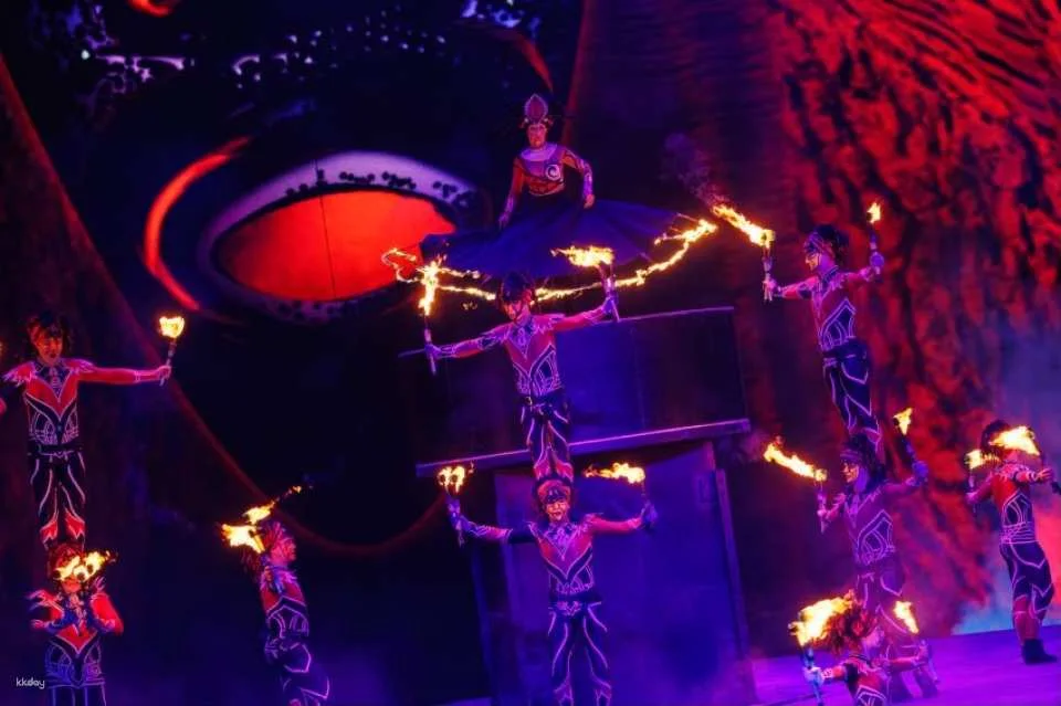 Tickets to Chimelong Show in Hengqin, Zhuhai (includes an AIRSIM borderless internet SIM card)