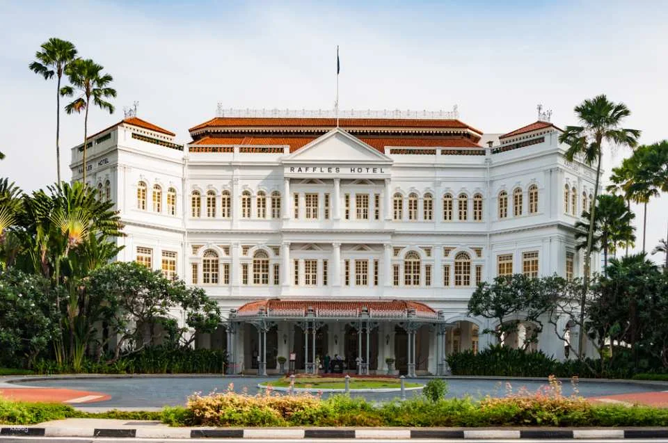 Singapore City Tour: Merlion Park, Singapore Flyer, Thian Hock Keng Temple, and More (Private or Shared Tour Option)