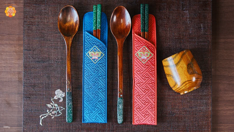 Lacquerware DIY Experience: Create a Traditional Mother-of-Pearl Spoon | Seoul, Korea