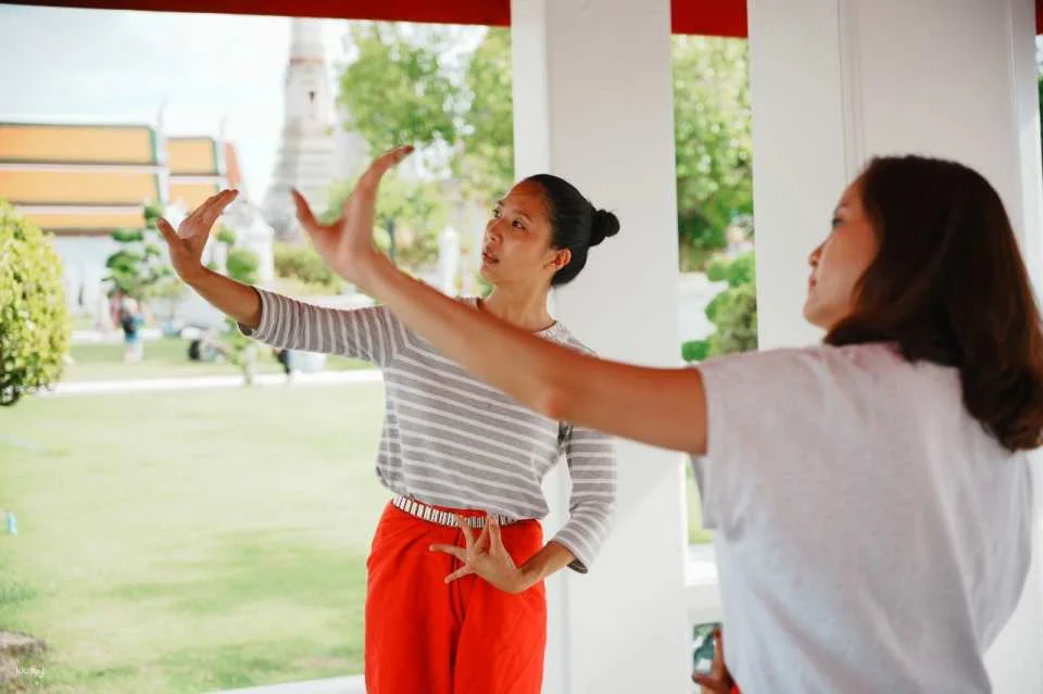 Thai Dance Class by Thai Glam Studio in Bangkok | Thailand (161905)