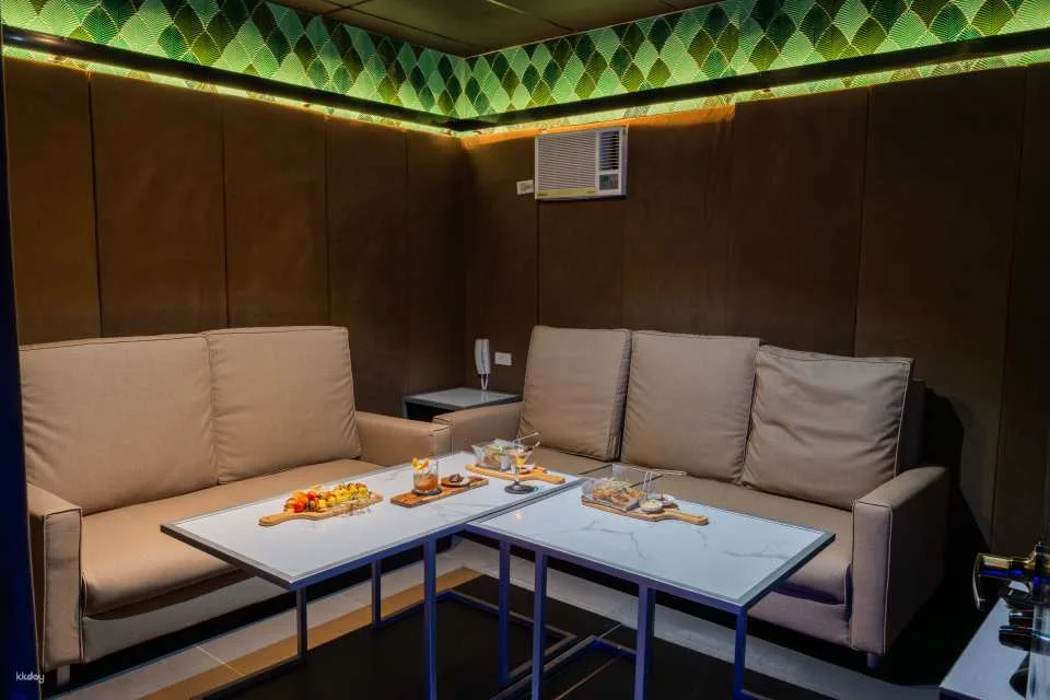 Enjoy Karaoke at Princesa Garden Island Resort | Philippines