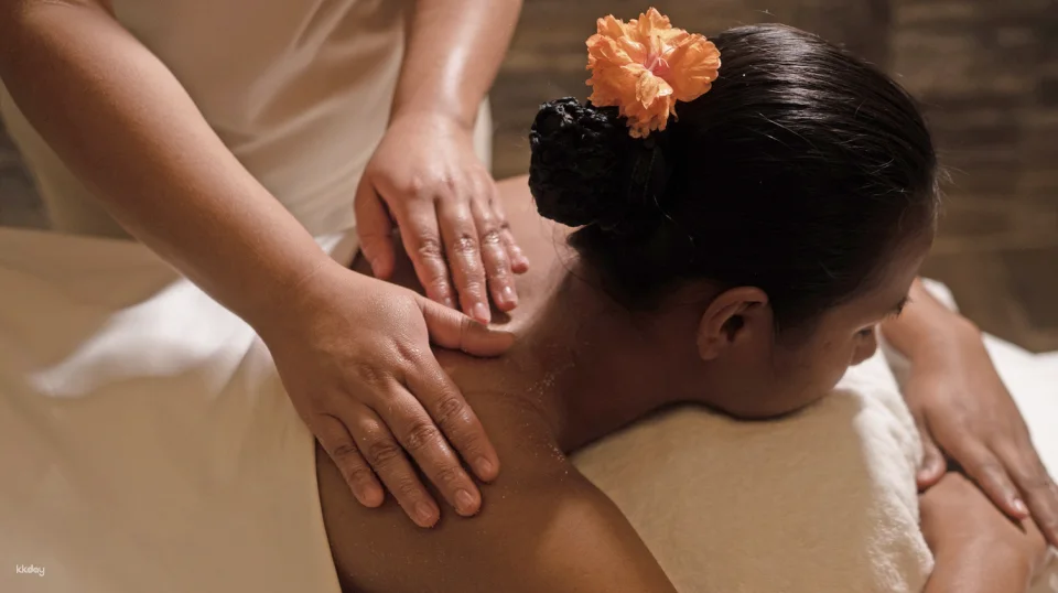 AUM Spa Experience at Crimson Resort Boracay | Philippines