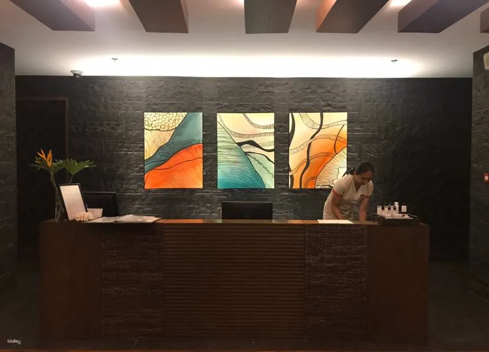 AUM Spa Experience at Crimson Resort Boracay | Philippines