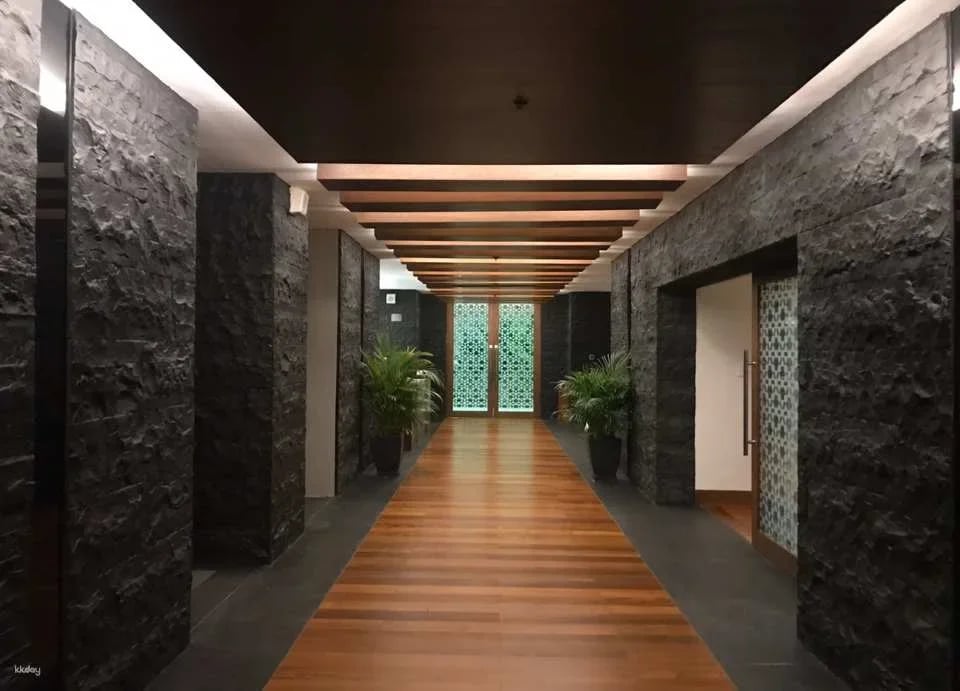 AUM Spa Experience at Crimson Resort Boracay | Philippines