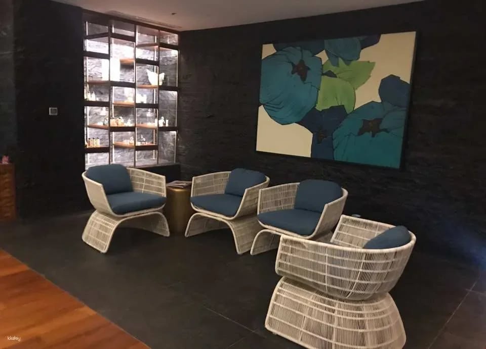 AUM Spa Experience at Crimson Resort Boracay | Philippines