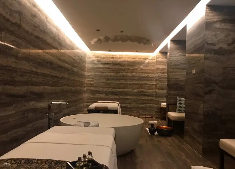 AUM Spa Experience at Crimson Resort Boracay | Philippines