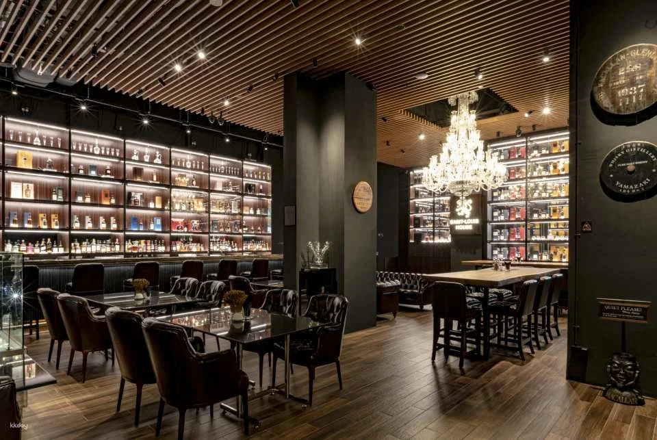 The Grande Whisky Museum Tour & Tasting Experience at Suntec City | Singapore