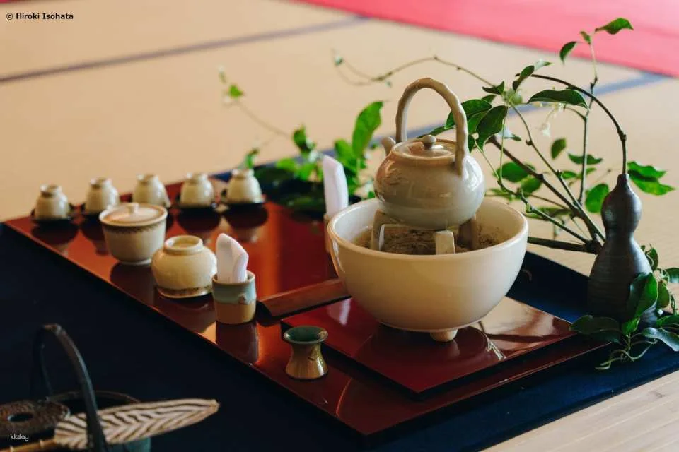 Japanese Kimono Dance and Tea Ceremony in Kagoshima