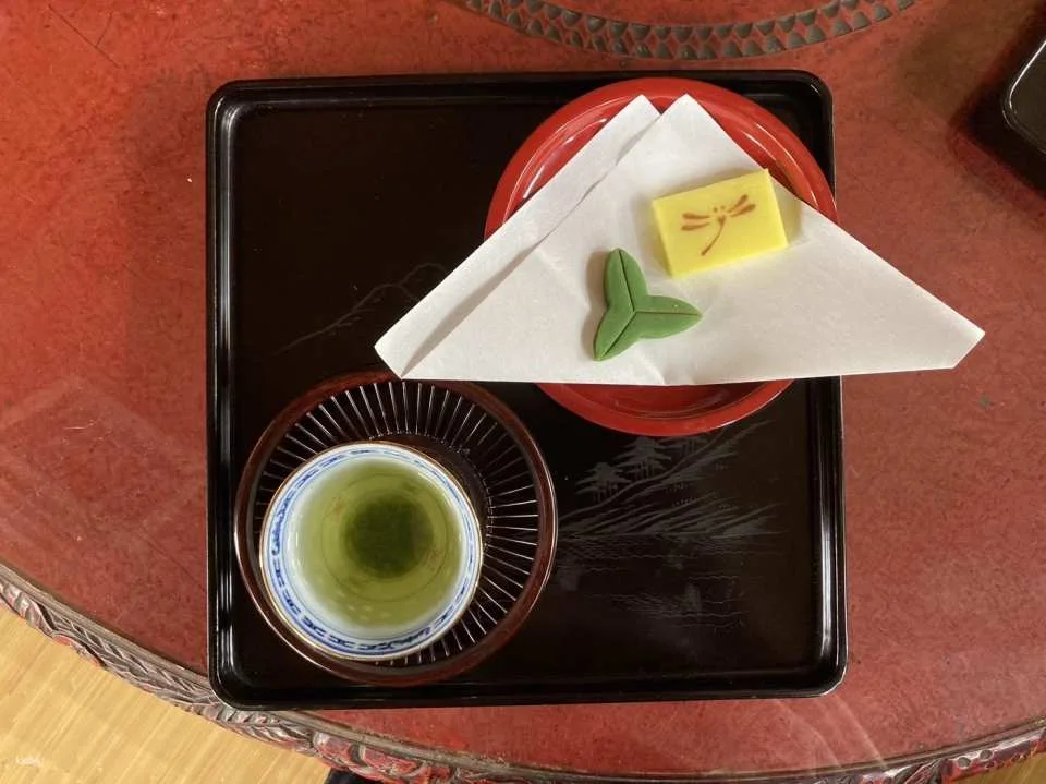Japanese Kimono Dance and Tea Ceremony in Kagoshima