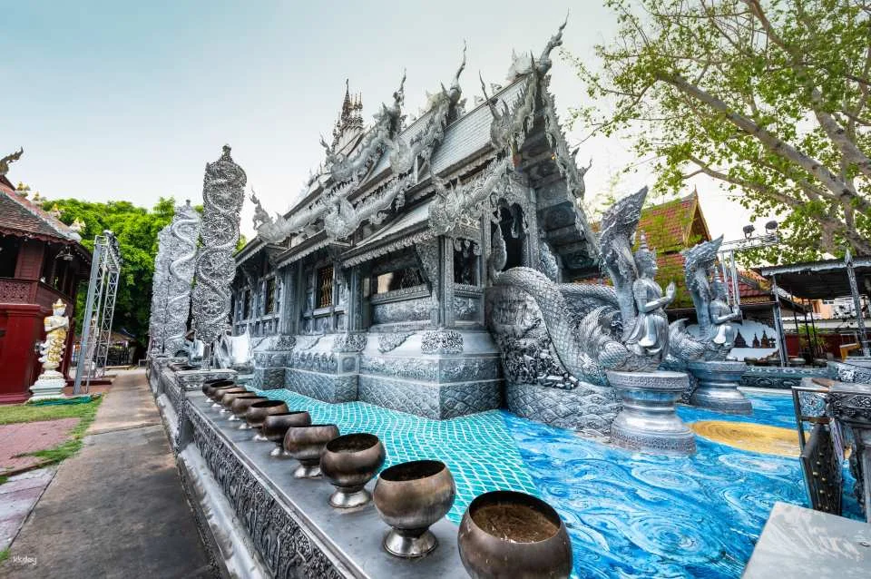 Chiang Mai Thai Costume Experience with Photo Tour | Thailand