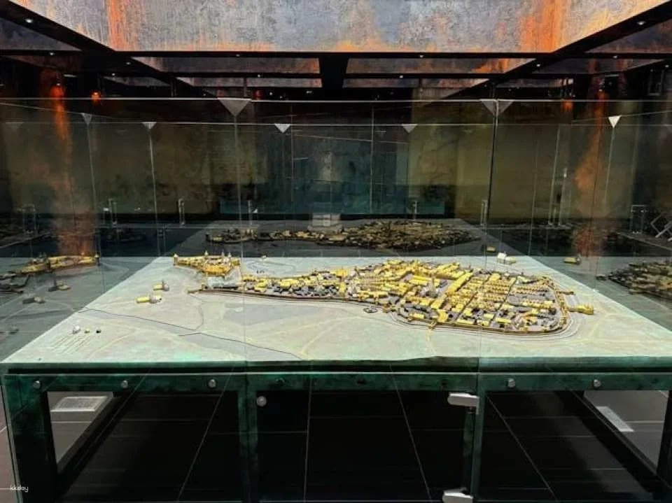 Krakow Rynek Underground Museum guided tour