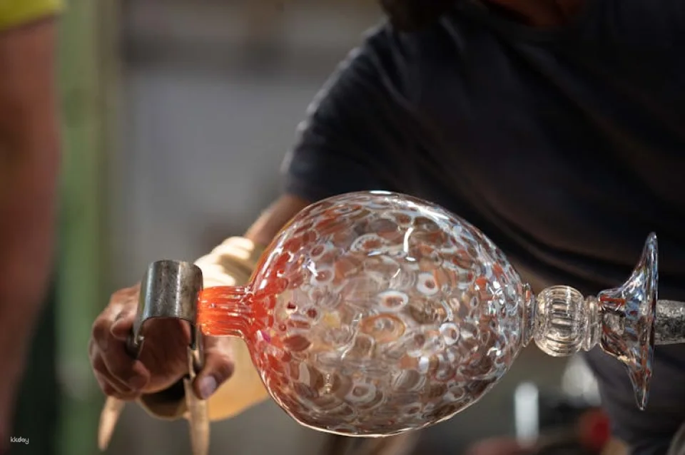 Glass factory tour in Murano island