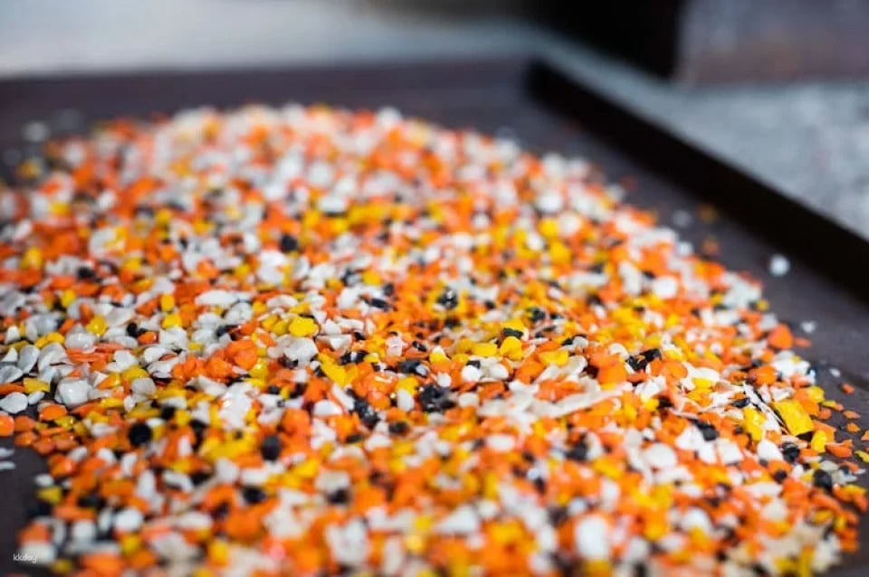 Glass factory tour in Murano island