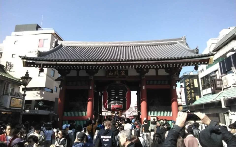 Private Guided Ninja / Samurai Tour in Asakusa (Tokyo)