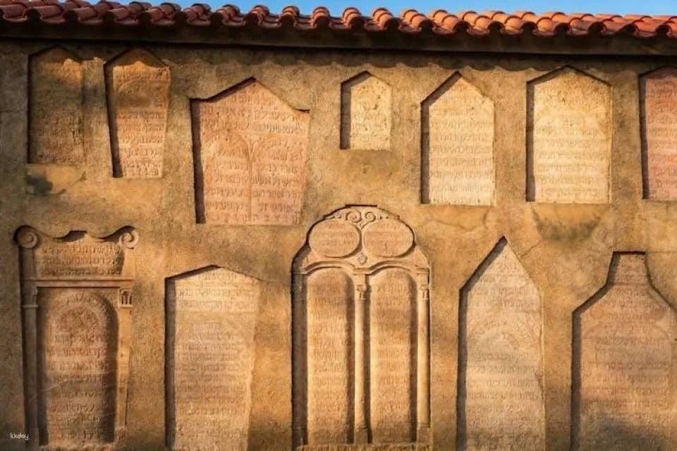 Prague Jewish Town entry tickets with online audio guide