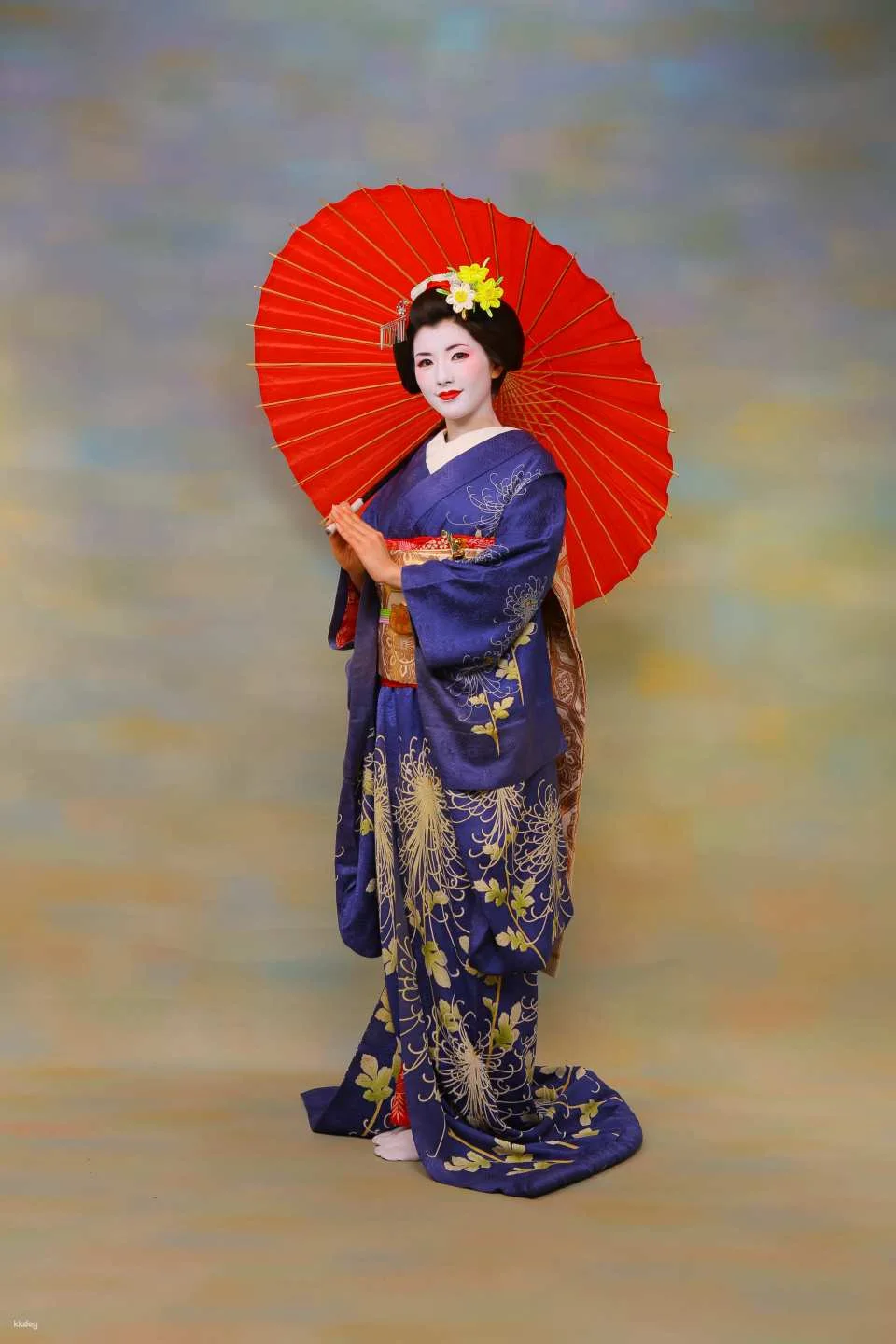 Kyoto Maiko Makeover & Photoshoot Experience Near Kiyomizu-dera Temple| Japan