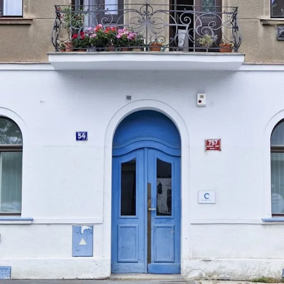 Self-Guided Discovery Walk in Prague's Art District