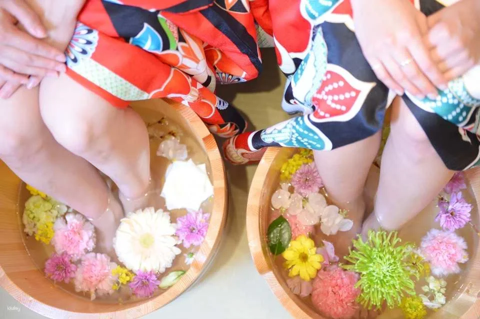 Arashiyu Fushimi Bettei Foot Bath Cafe & Foot Massage Experience Reservation (Kyoto, Fushimi Inari) Relaxation