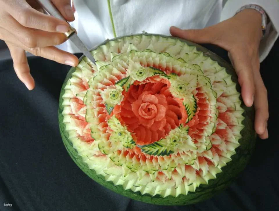 Traditional Thai Fruit and Vegetable Carving Class by Siam Carving Academy | Thailand