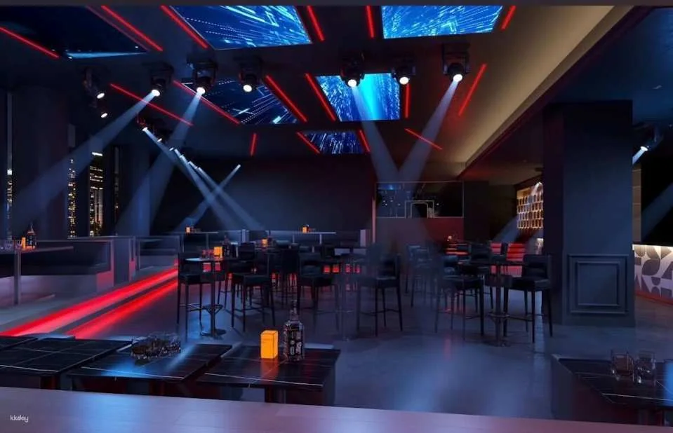 Tokyo Nightlife Recommendation: Exciting Pole Dance & DJ Performance at Ginza Puremie Club