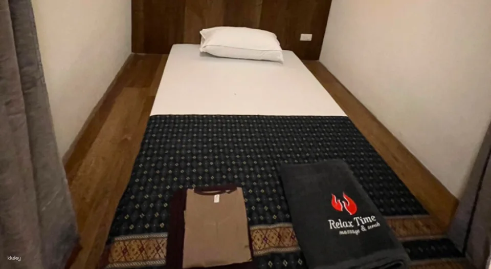 Relax Time Massage and Scrub Voucher (Silom Complex) | Bangkok