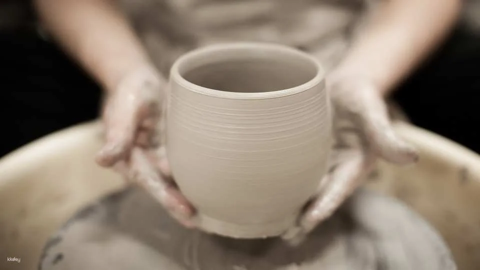 Yingge, New Taipei City｜Xinwangji Ceramics Classroom｜Hand-thrown pottery・Hand-kneaded pottery・Decal tutorial (18731)