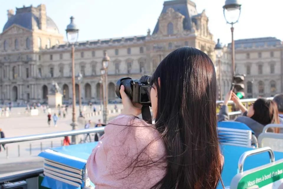 TOOTBUS | Paris Discovery Hop-On-Hop-Off bus tour with Seine river cruise
