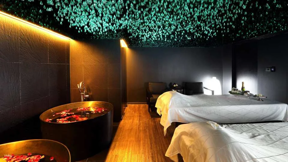 Dii Wellness Med Spa Experience by Divana at Central Embassy | Bangkok