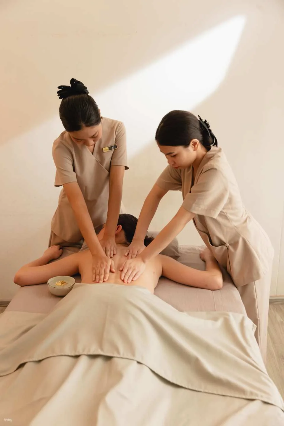 DIVANA VIRTUE SPA: Massage and Spa Experience Open-Date Voucher at Silom | Bangkok