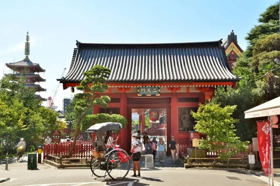 Tokyo Asakusa Rickshaw Tour: Edo, Kaminarimon, Shitamachi & Tokyo Skytree | Japan