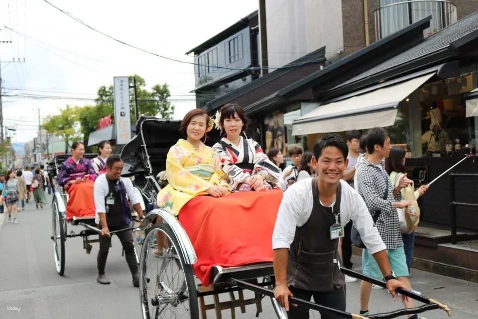 Japan Oita | Yufuin, Kinrin Lake & Bussanji Temple Rickshaw Experience
